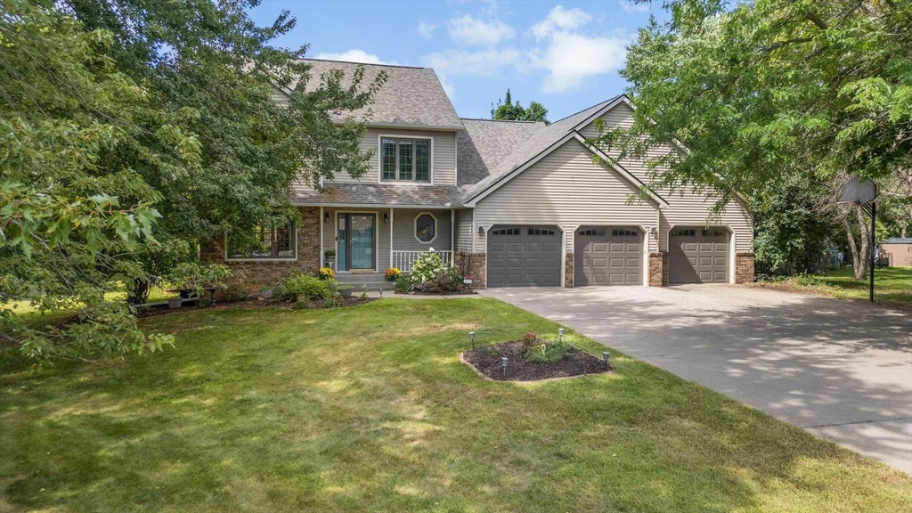 1131 Alfred Place, New Richmond