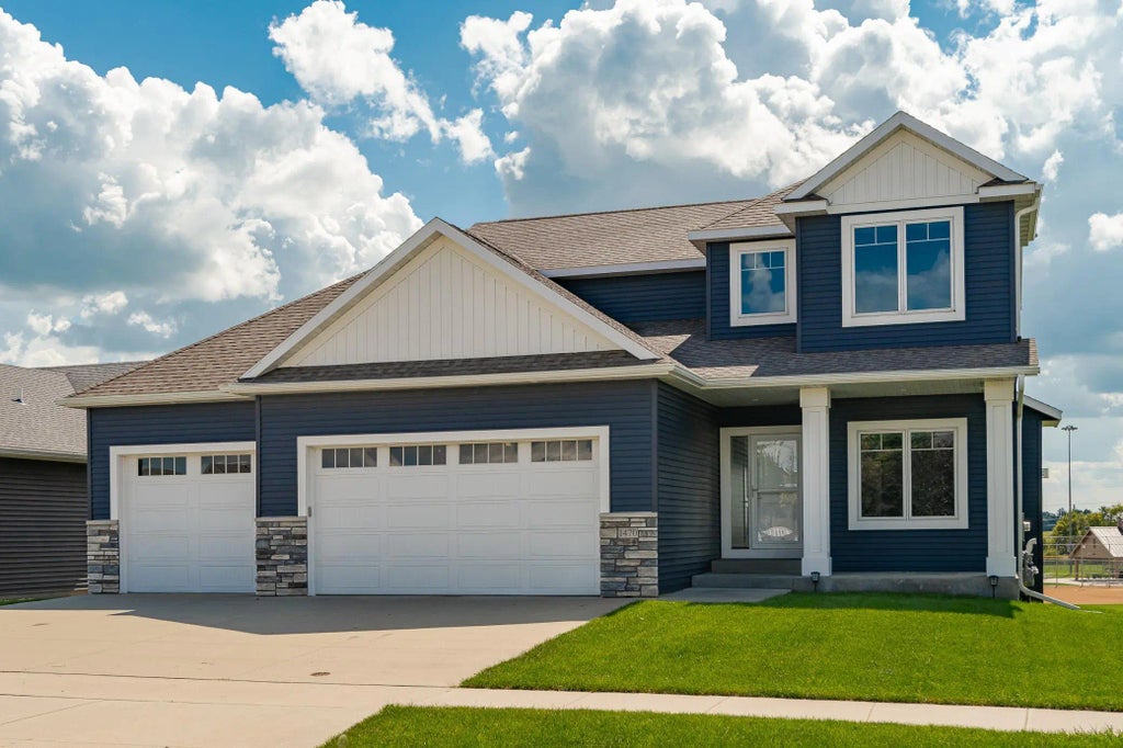 1470 4th Street Ne, Byron