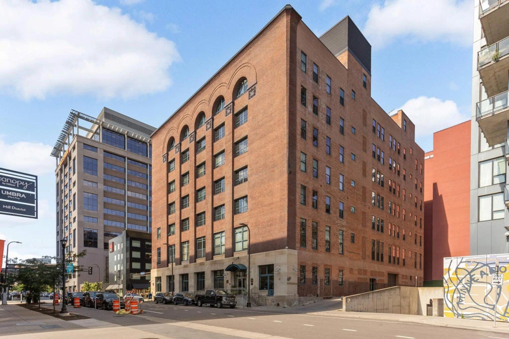 250 Park Avenue 307, Minneapolis