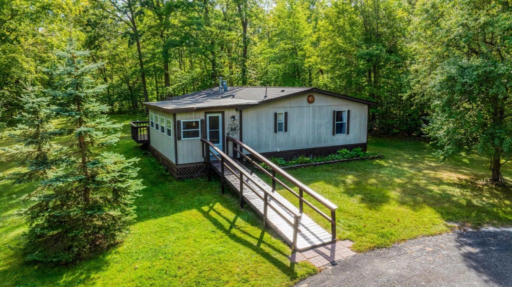 27131 Beltrami Line Road, Farden Twp