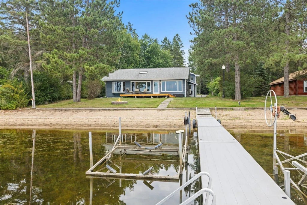 14122 County Road 600, Goodland Twp