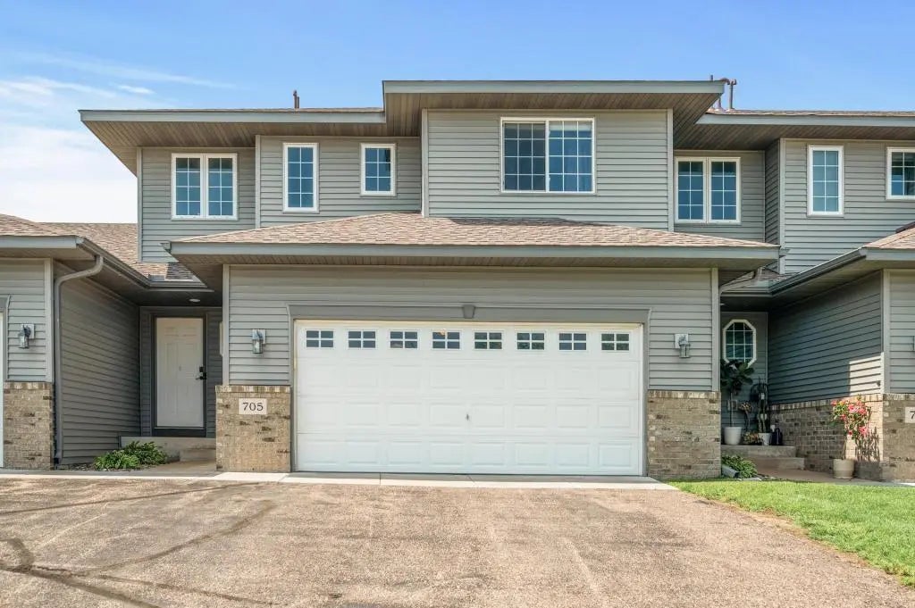 705 Independence Drive, Big Lake