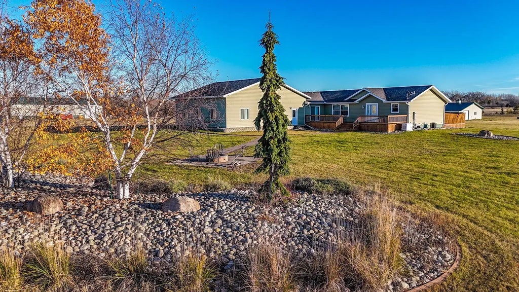 20371 180th Avenue N, Ulen