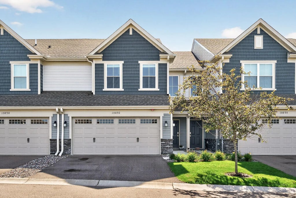 10892 Territorial Trail, Dayton