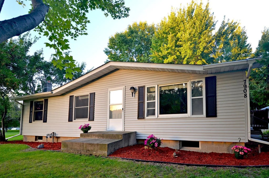 7908 Oday Avenue Ne, Otsego