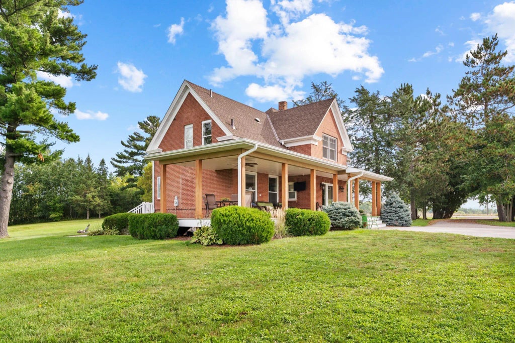 57812 Forest Boulevard, Rock Creek