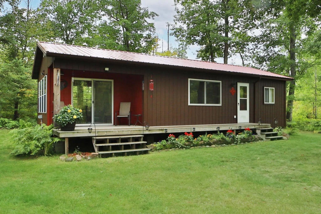 40493 650th Street, Swatara