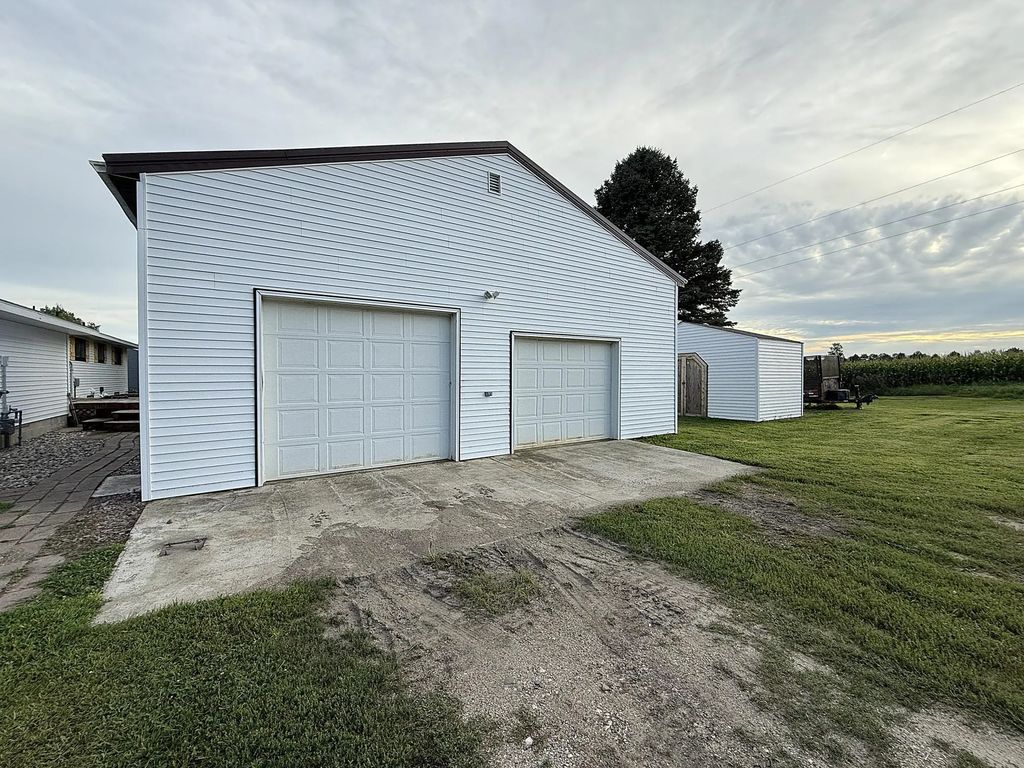 421 9th Avenue, Madison