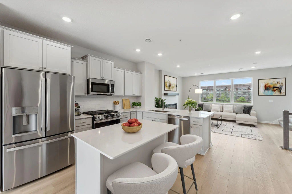 14618 Rhinestone Street Nw, Ramsey