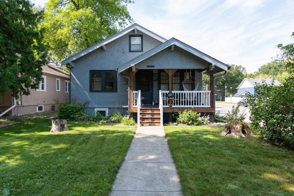 1301 10th Street S, Fargo