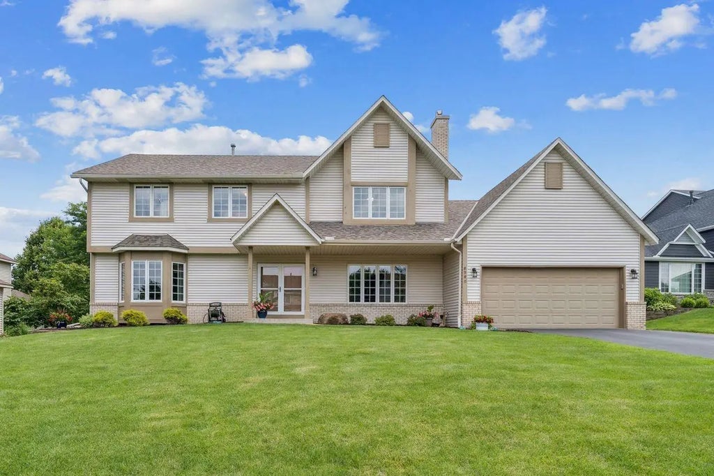8980 Highland Circle, Woodbury