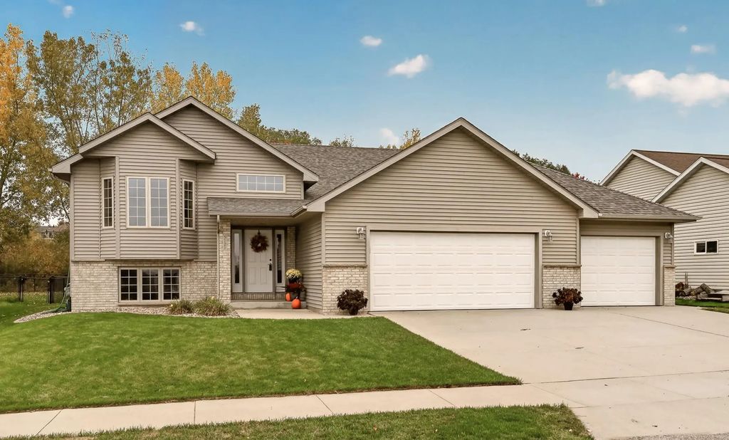 5121 Florence Drive Nw, Rochester