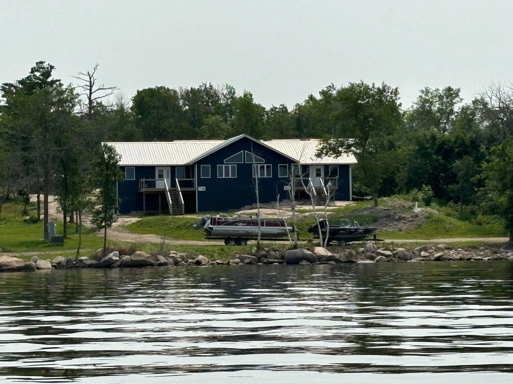 3178 Flag Island, Angle Inlet