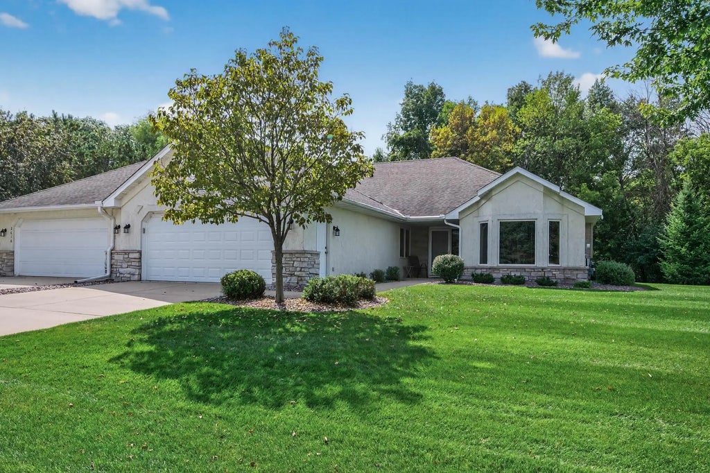 2614 Parkview Court, White Bear Lake