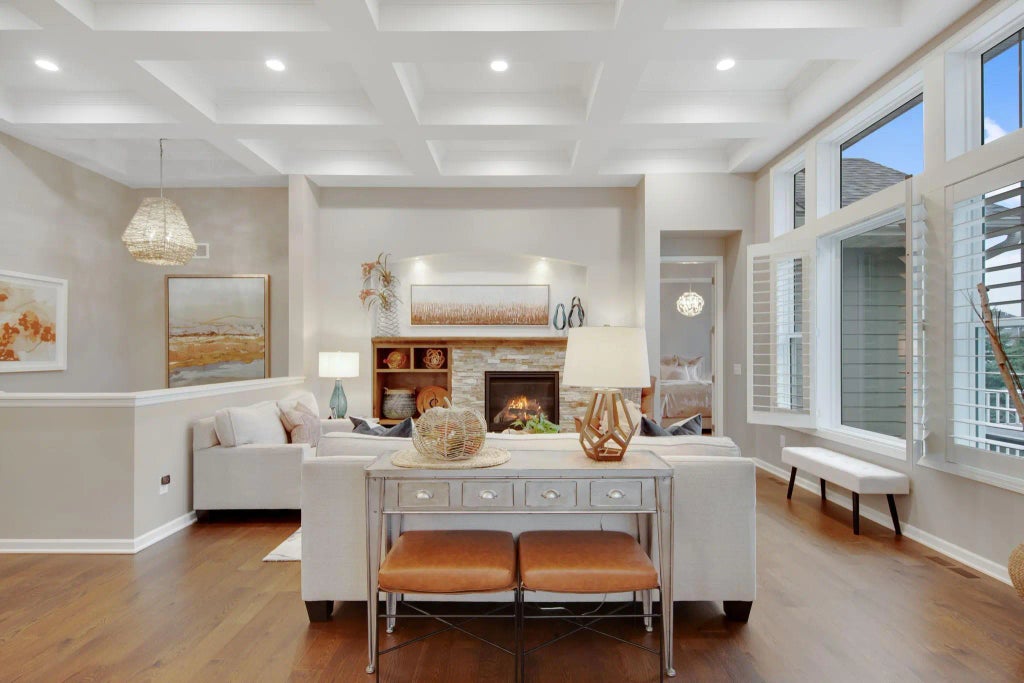 15627 Eddington Way, Apple Valley