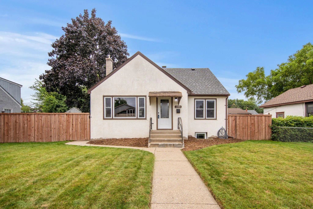 233 Richmond Street W, South Saint Paul