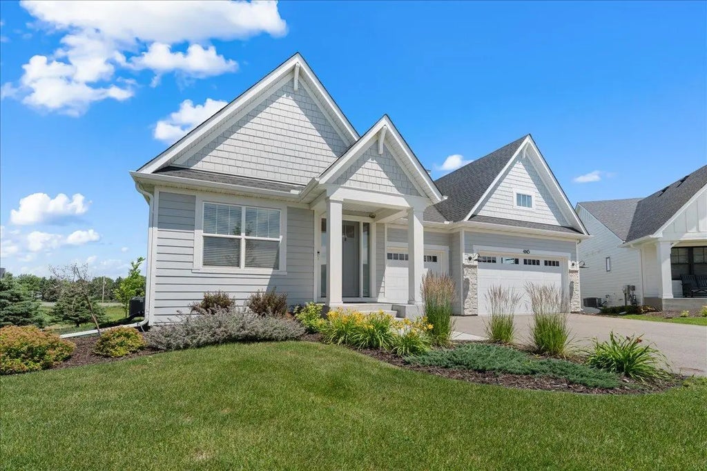 4145 Gable Court, Woodbury