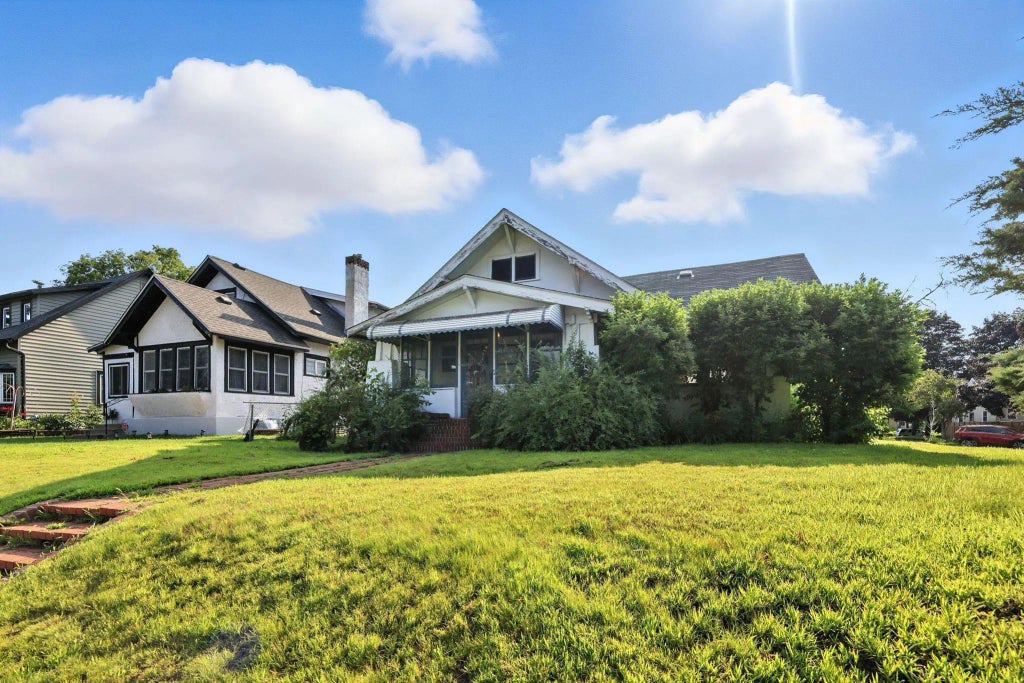 4653 Portland Avenue, Minneapolis