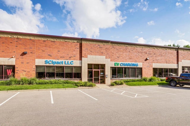 10220 73rd Avenue N, Maple Grove