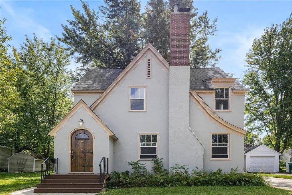 605 4th Avenue Sw, Austin