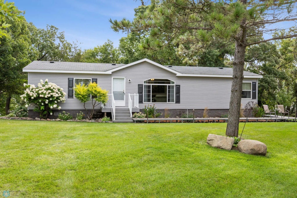 46520 Poss Beach Road, Pelican Rapids