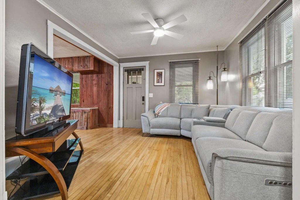 4316 4th Street Ne, Columbia Heights