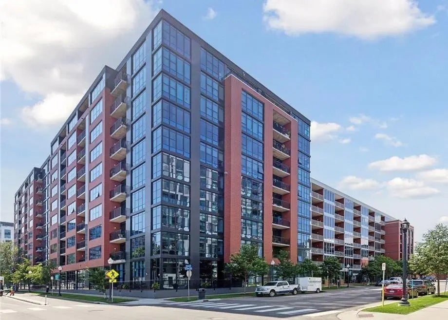 215 10th Avenue S 238, Minneapolis