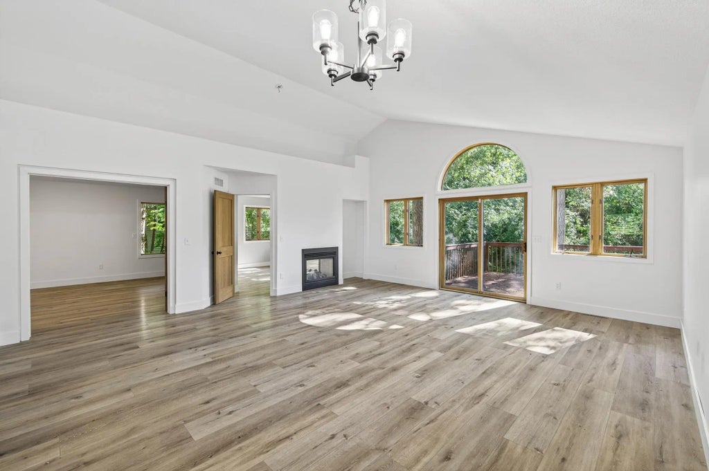 15153 Cates Lake Drive, Prior Lake