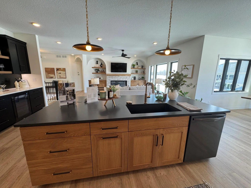 702 Summer Avenue Se, New Prague