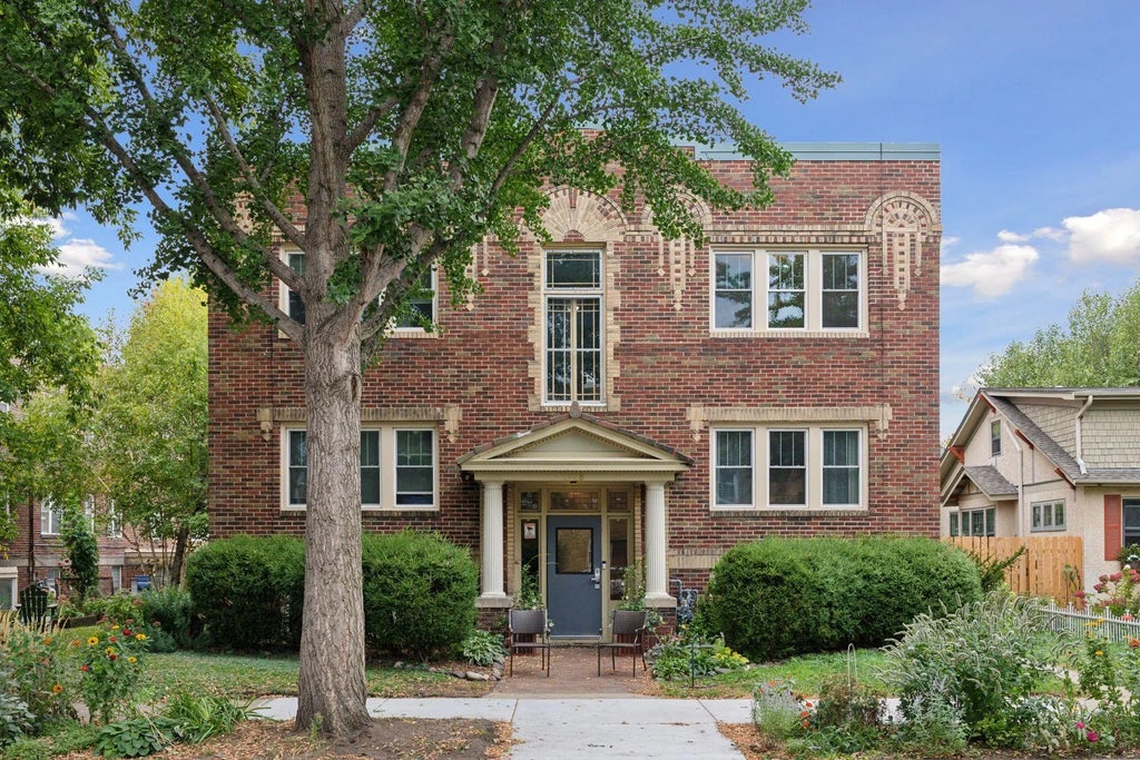 3428 Emerson Avenue S 6, Minneapolis