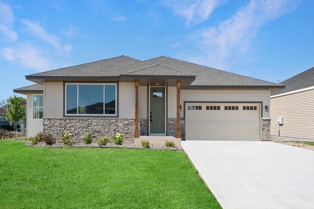 1257 Willowbrook Circle, Delano