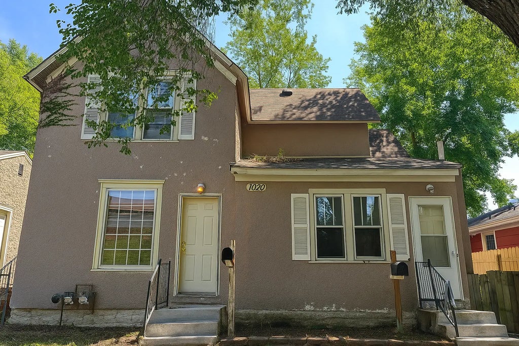 1070 21st Avenue Se, Minneapolis