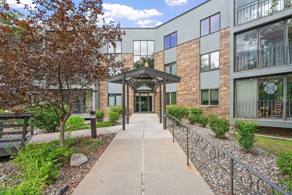 20 Windsor Lane 111a, New Brighton