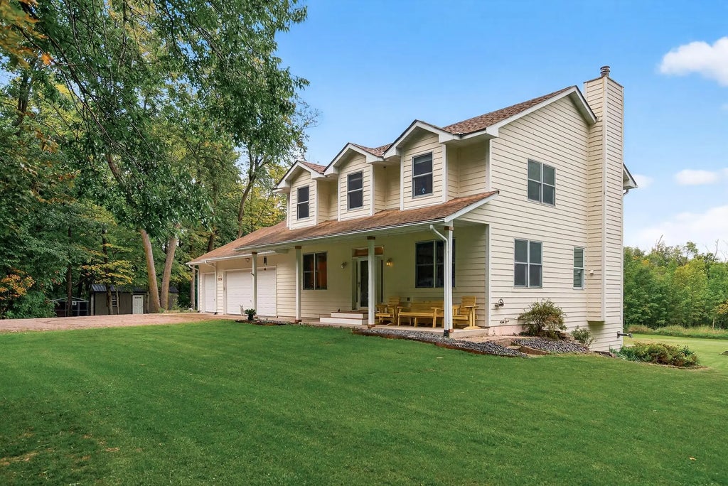 28363 Naples Street Ne, Isanti Twp