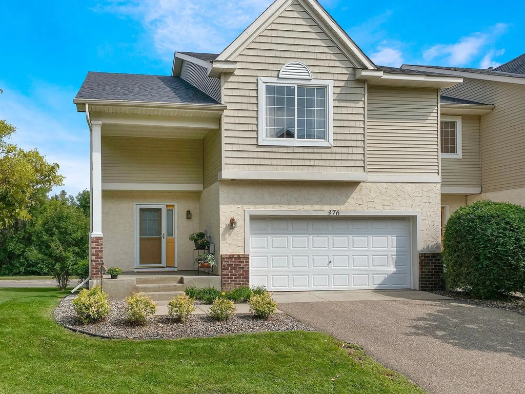 376 Brickyard Drive, Chaska