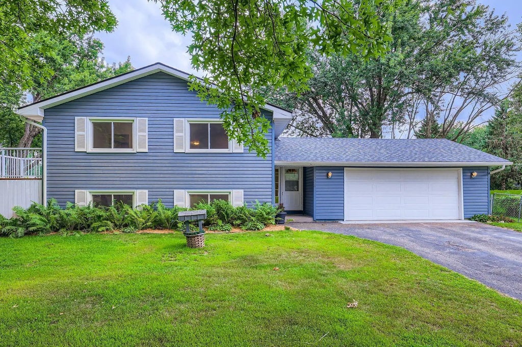 1538 144th Avenue Ne, Ham Lake