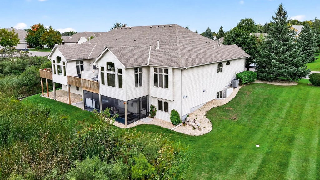 11001 Preserve Circle N, Champlin