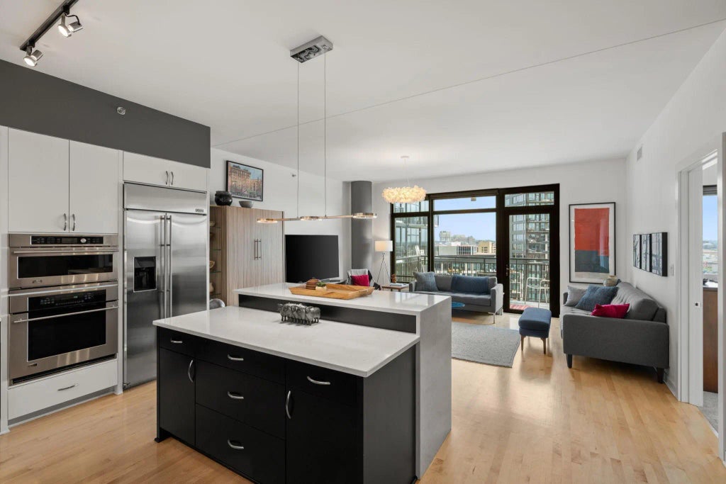 1120 S 2nd Street 1109, Minneapolis