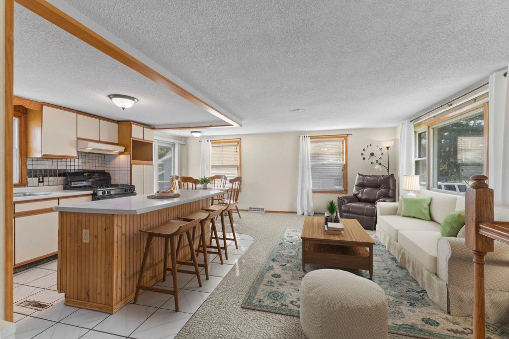 8144 242nd Lane Ne, Linwood Twp