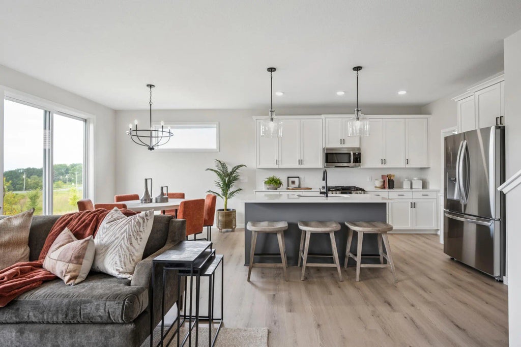 9647 46th Street Ne, Saint Michael