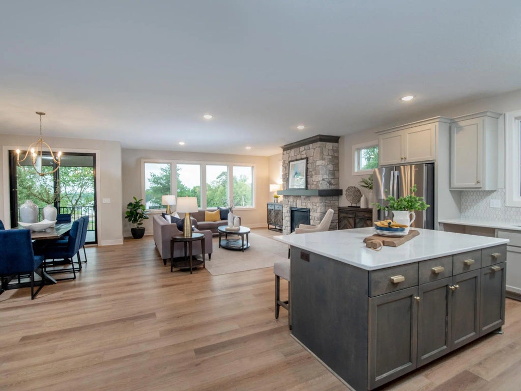 9069 62nd Street S, Cottage Grove