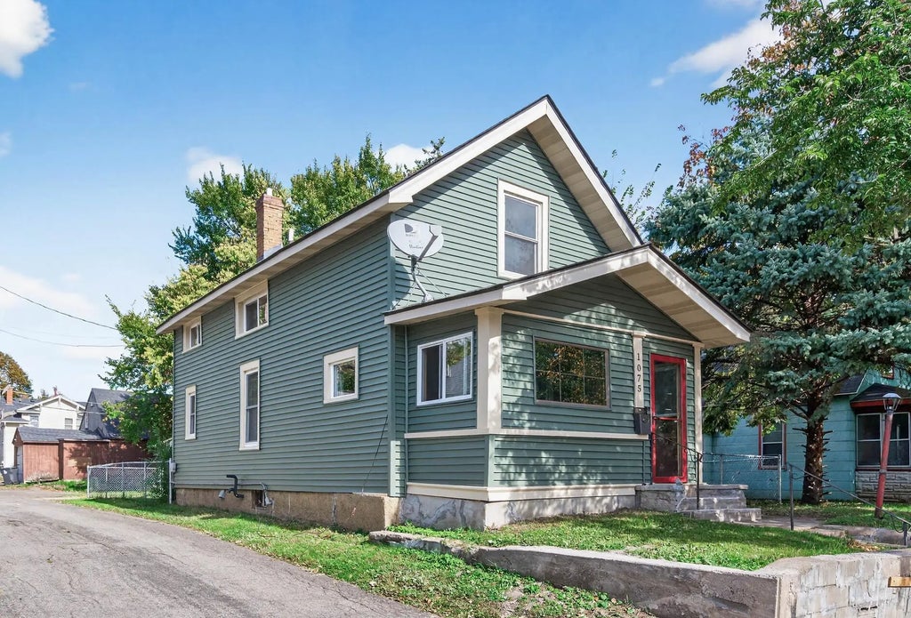 1075 Case Avenue, Saint Paul