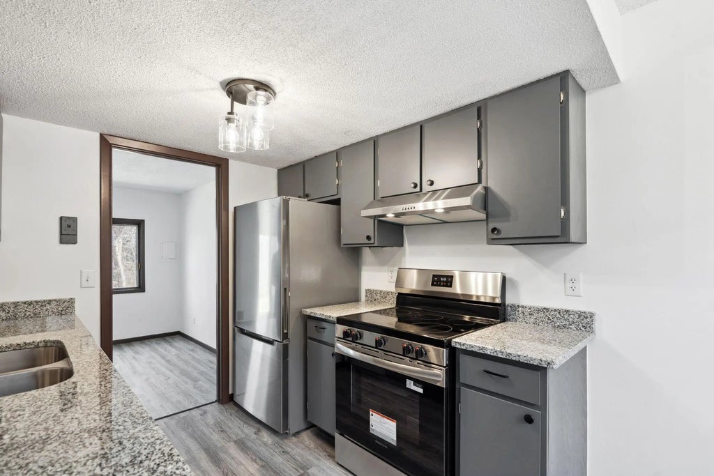 7502 Germane Trail, Apple Valley