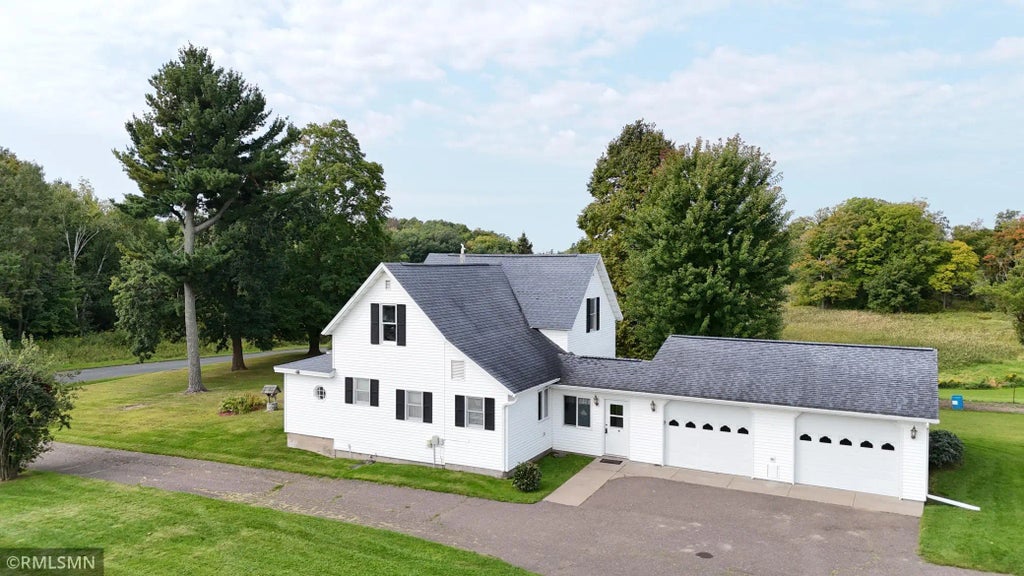 12050 M Y Road, Trade Lake