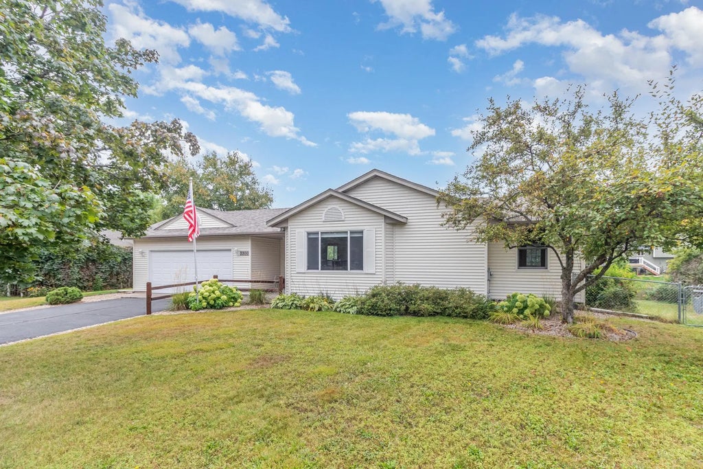 3300 Lake View Lane, Big Lake