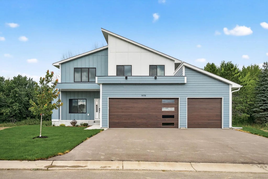 9978 14th Circle Ne, Saint Michael