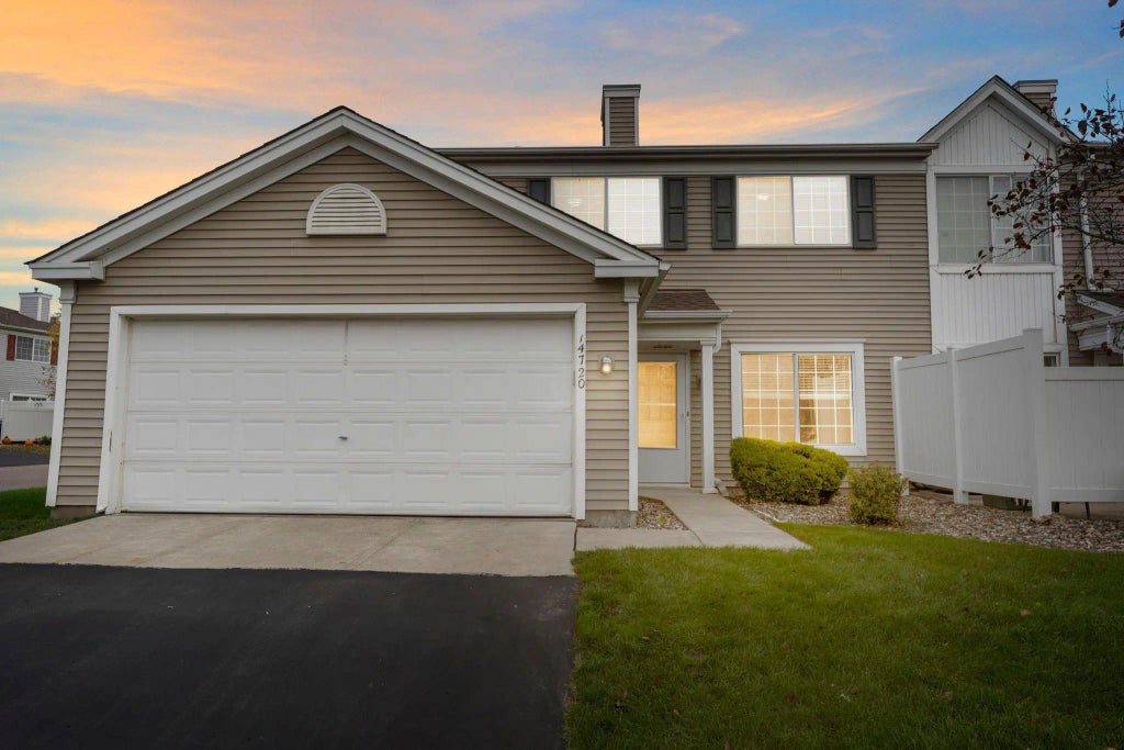 14720 Excelsior Lane 28, Apple Valley