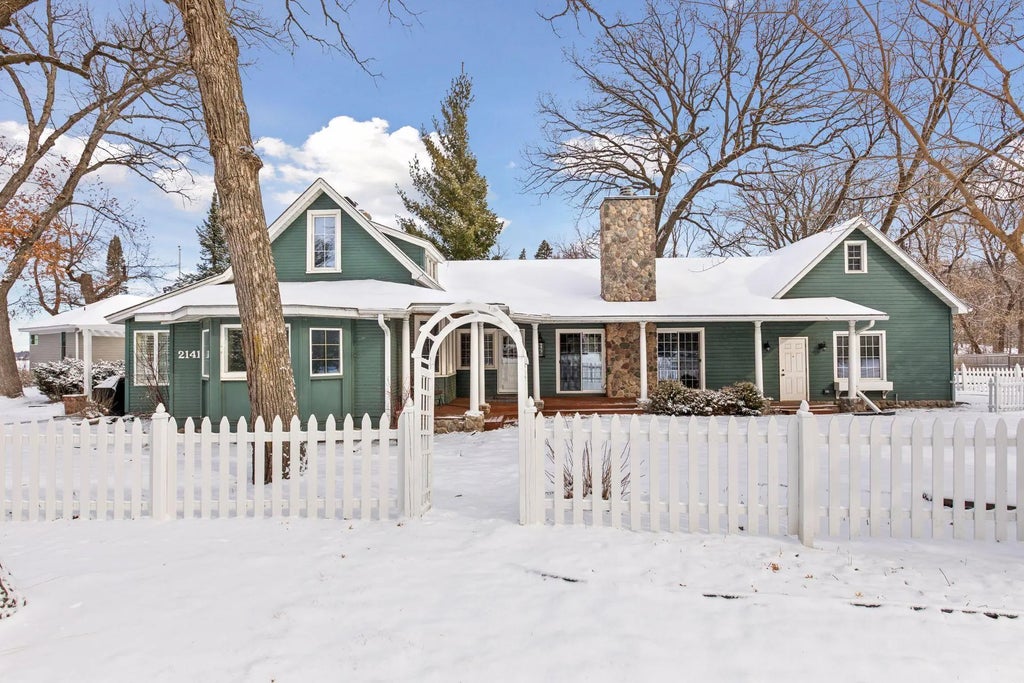 2141 Park Avenue, White Bear Lake