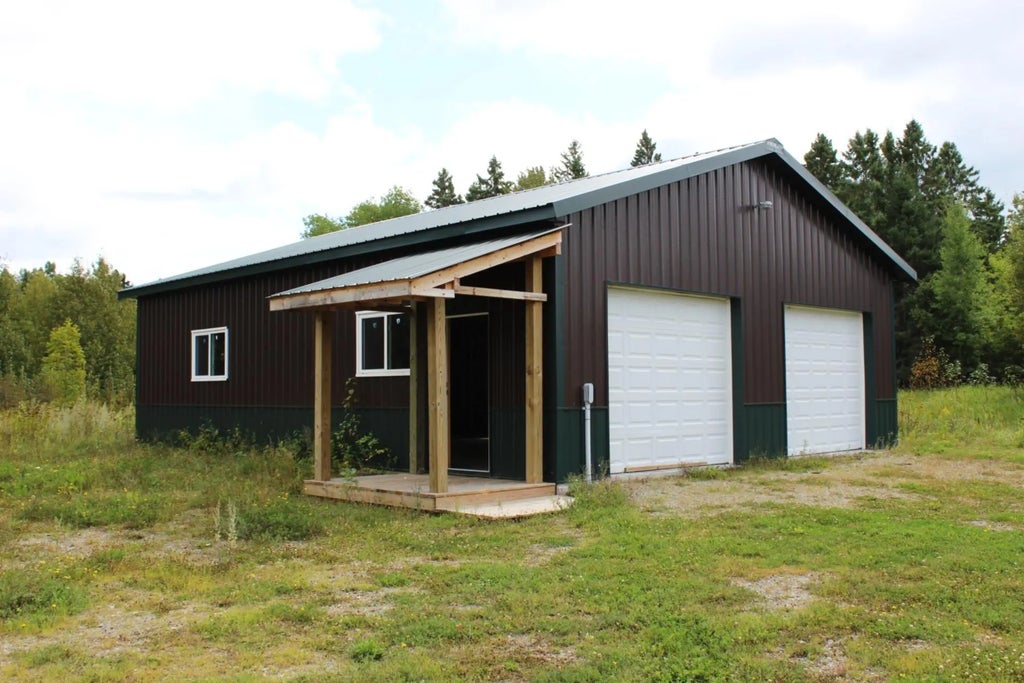 1530 N 20th Avenue E, Ely