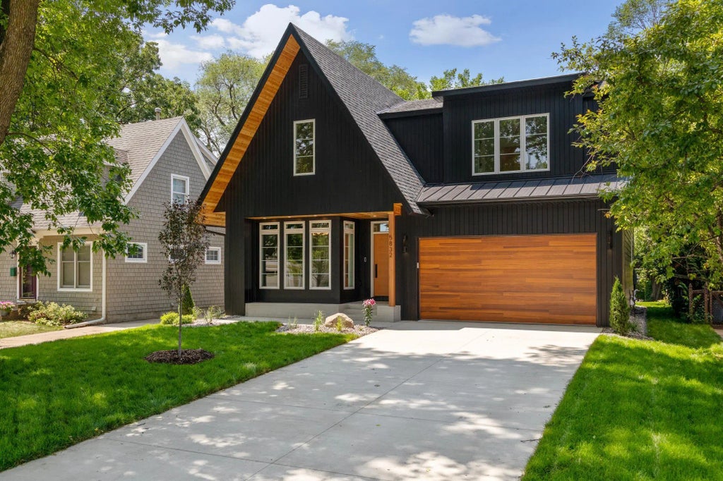 4128 W 45th Street, Edina